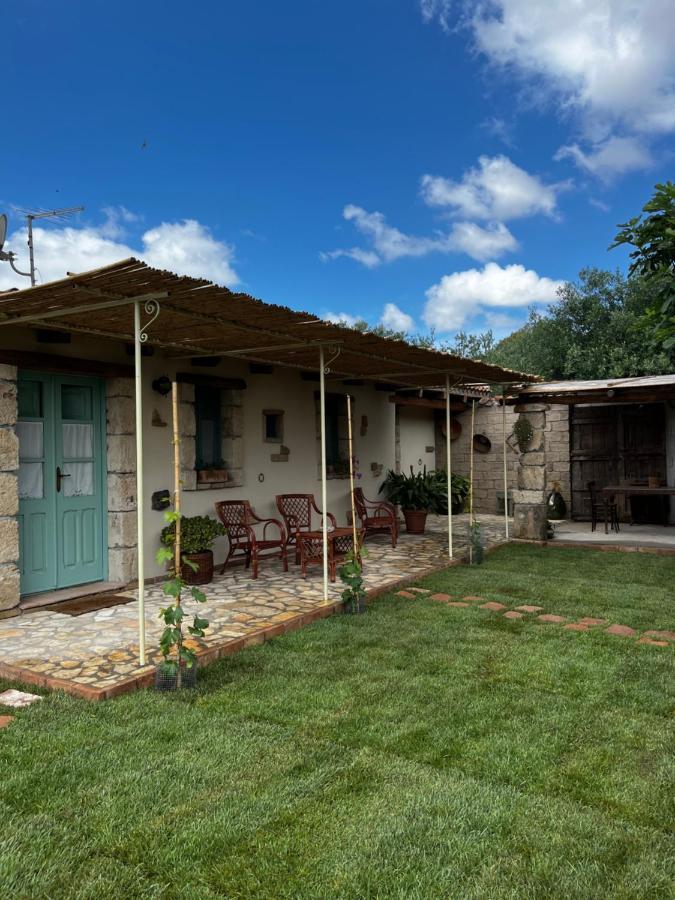 Graziosa Stanza Campidanese Su Segundu Pension Oristano Buitenkant foto
